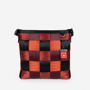 HARVEYS Seatbelt Vamp Mini Messenger Crossbody Bag